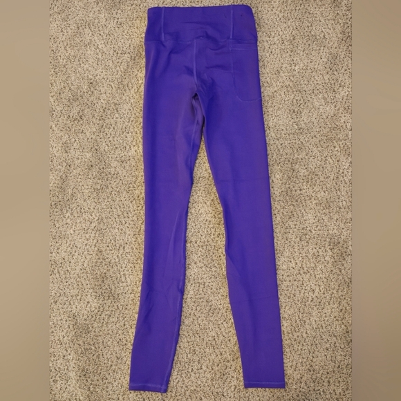 Hurley leggings sz XS NWOT.    CRBRLS - Picture 4 of 4